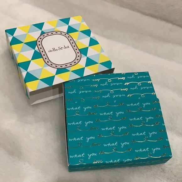 NEW Stella & Dot Mama Hoops - Picture 4 of 6